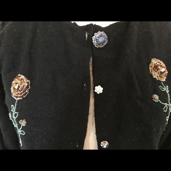 Cardigan - Picture 3 of 7